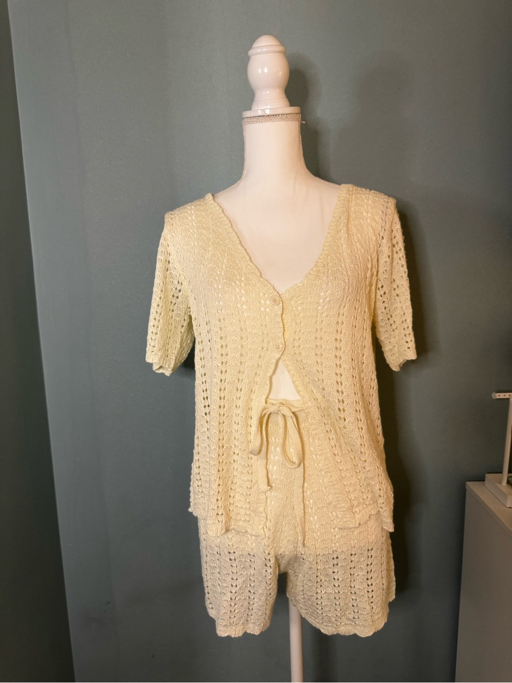 Cream Crochet Knit Two-Piece Swim Cover Up Set Small Shorts NWOT